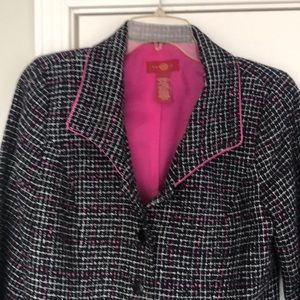 Women’s skirt suit